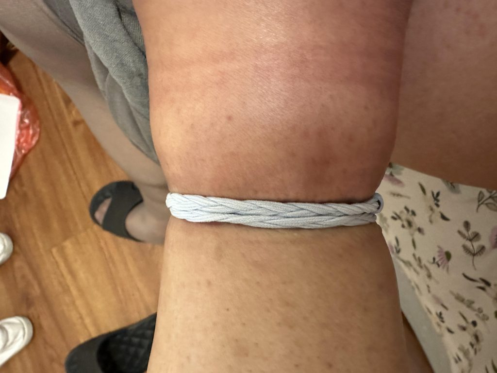 丝袜里面捆绑和美女约会吃饭