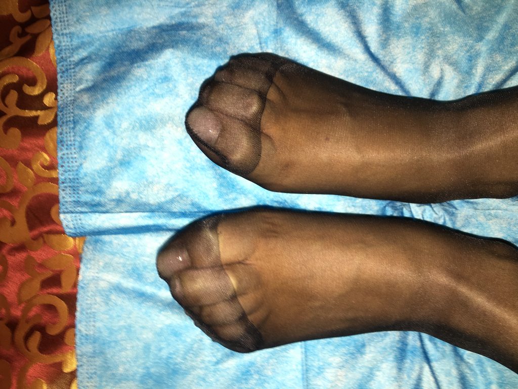 换个丝袜款式和鞋