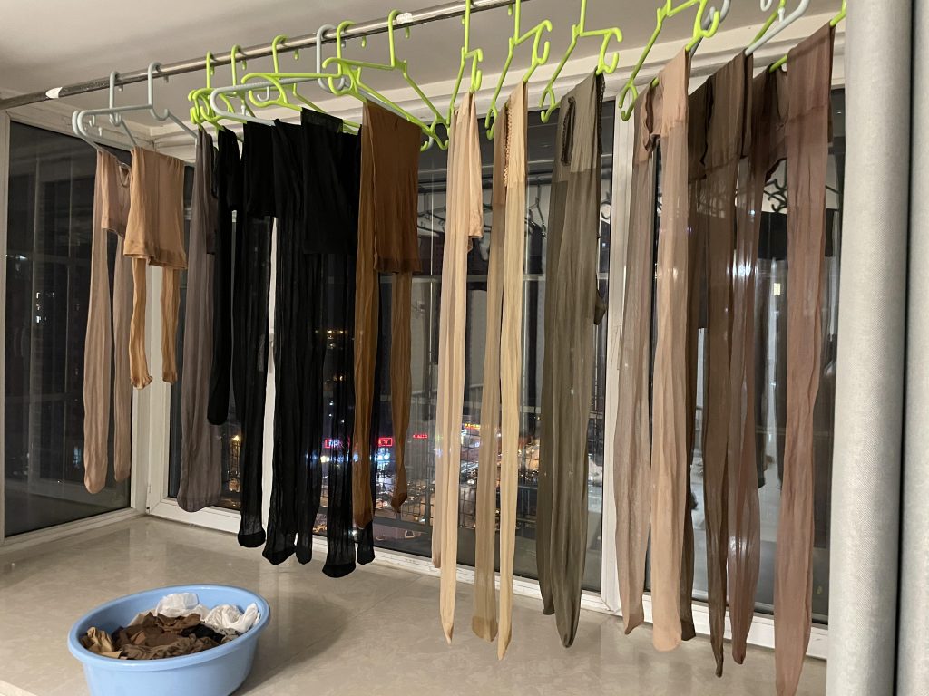 我的丝袜冰山一角