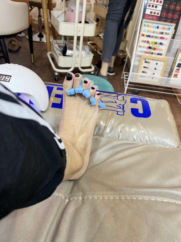 做美甲附带很多丝袜图